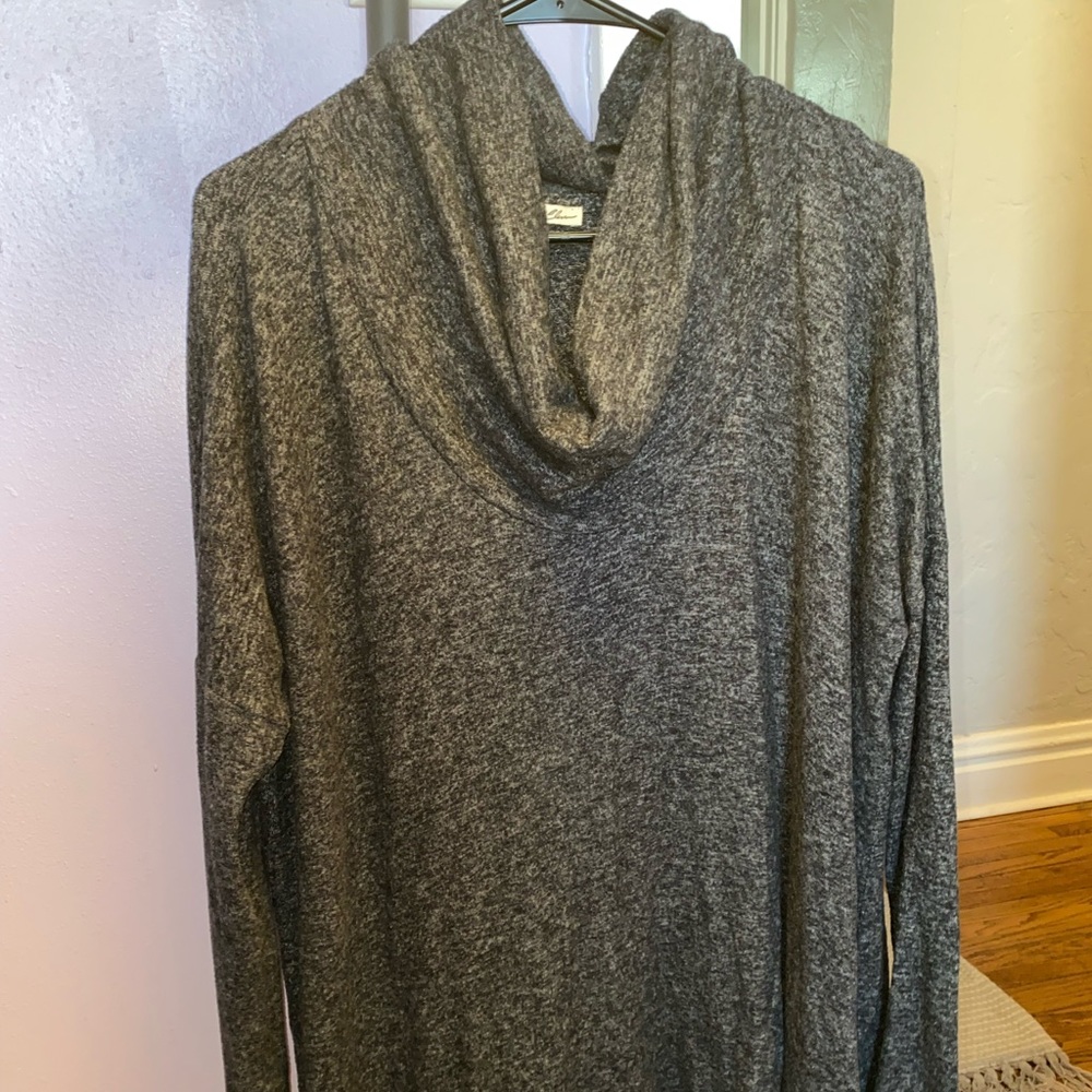 Cowl neck sweater from Express size L